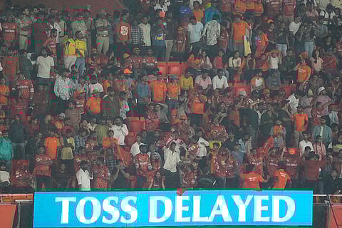 Rain delays SRH vs GT match